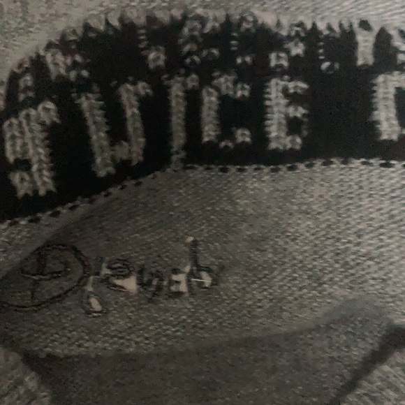 Ganni x Disney Daisy Duck Grey Sweater Leopard Bow accent size Small - Picture 5 of 6